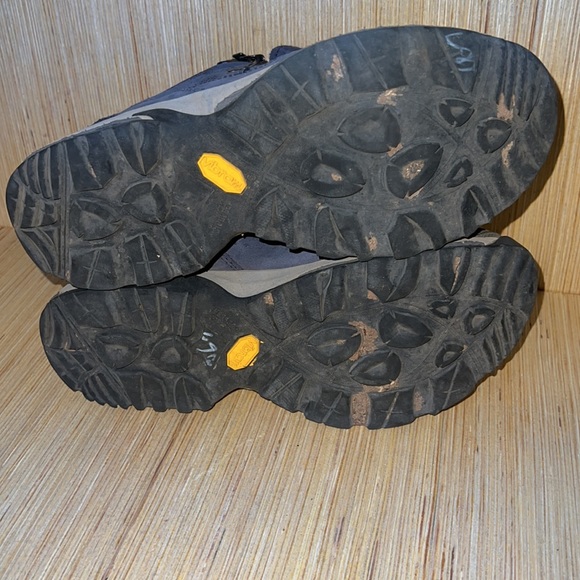 Vasque Women's Breeze III Hiking Boot - Picture 8 of 8